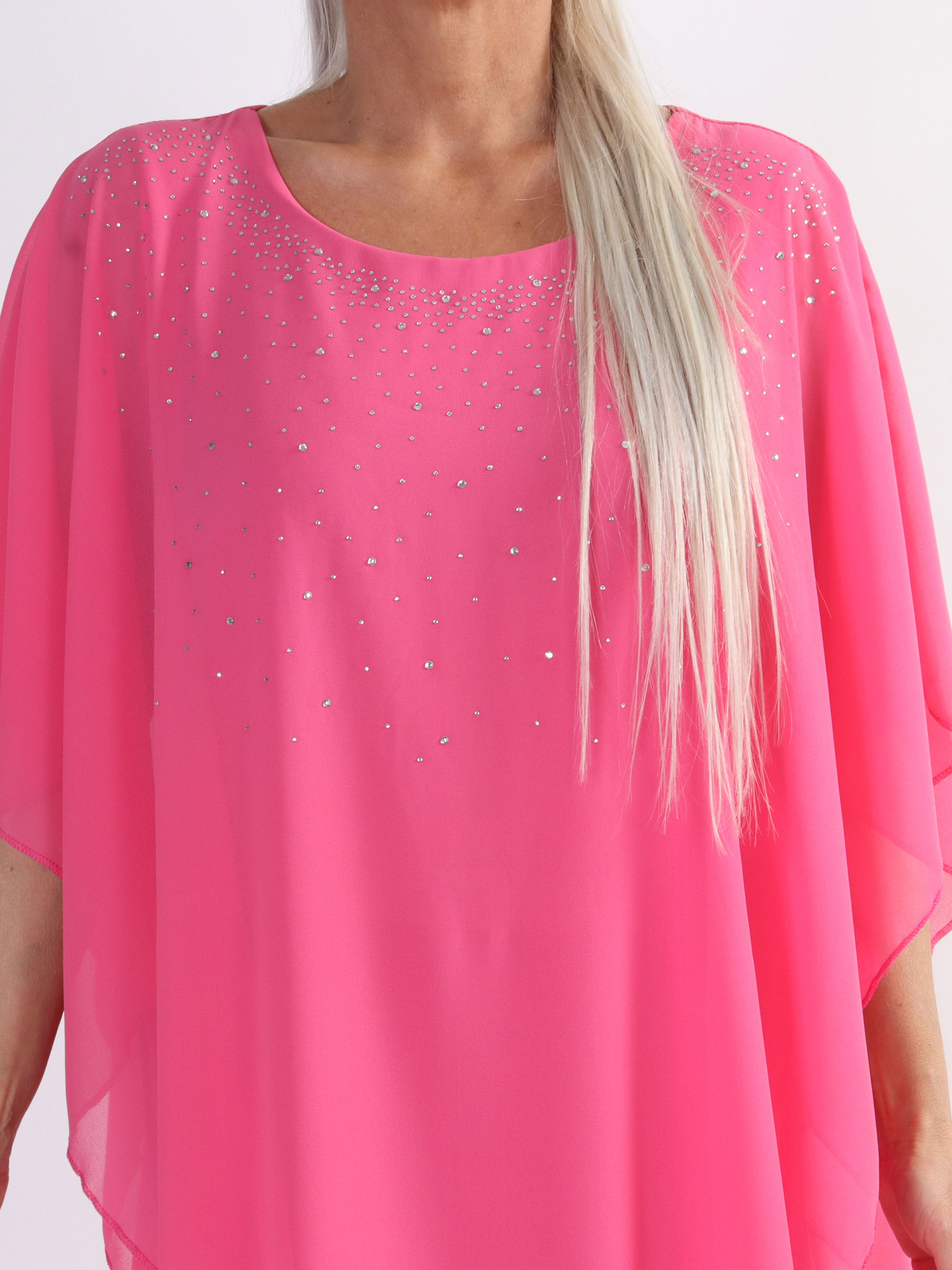 Kenya Crystal - Plus size tunikakjole med chiffonlag og similisten